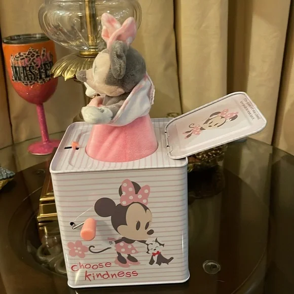 Disnep Baby Kids and it also sing please check all picture of condition - Picture 12 of 17